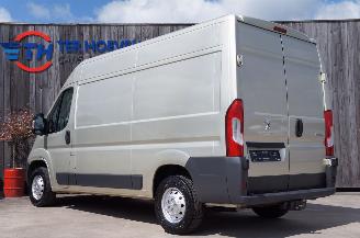 Peugeot Boxer 2.2 HDi L2H2 Airco Cruise Trekhaak 110KW Euro 5 picture 2
