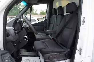 Mercedes Sprinter 315 CDi Koffer Laadklep Airco Navi Cruise 110KW Euro 6 picture 12