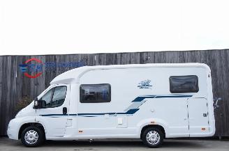 Weinsberg  Imperiale V601 ME Radar Zonnepanelen 2X eenpersoonsbed 96KW picture 1