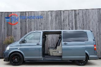 Damaged car Volkswagen Transporter T5 2.5 TDi Lang Dubbele Cabine Airco Cruise Metallic 96KW Euro 4 2008/7