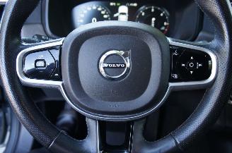 Volvo V-90 Cross Country 2.0 D5 AWD Pro Airco Navi LED Trekhaak 173KW Euro 6 picture 22