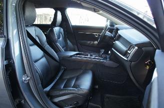 Volvo V-90 Cross Country 2.0 D5 AWD Pro Airco Navi LED Trekhaak 173KW Euro 6 picture 10