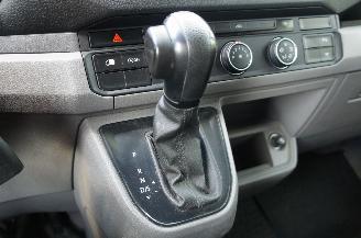 Volkswagen Crafter 2.0 TDi L3H3 Airco Navi Cruise Apple Carplay 130KW Euro 6 picture 17
