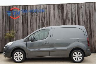 škoda osobní automobily Peugeot Partner 1.6 e-HDi L1H1 Airco Navi Cruise Trekhaak 66KW Euro 5 2014/2