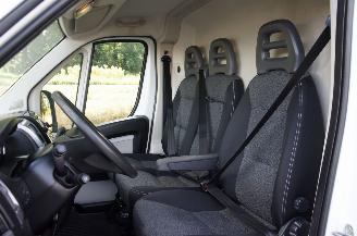 Fiat Ducato 2.3 MJt L2H2 Airco Cruise Navi PDC 96KW Euro 5 picture 10
