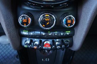 Mini Cooper S SD F56 Automaat Airco Navi Cruise Pano Stoelverwarming 125KW Euro 6 picture 21