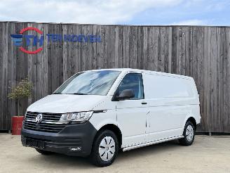 skadebil bedrijf Volkswagen Transporter T6.1 2.0 TDI Lang Automatik 2022/11