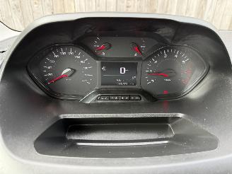 Peugeot Partner 1.5 BlueHDI Premium L1H1 AHK Tempo. 73KW picture 18