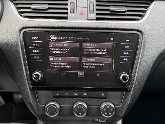 Skoda Octavia Combi 1.6 TDI Ambition Navi CarPlay Sitzheizung picture 20