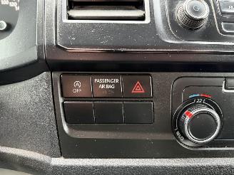 Volkswagen Transporter T5 2.0 TDI L2H1 Trendline Klima AHK Dachträger picture 21
