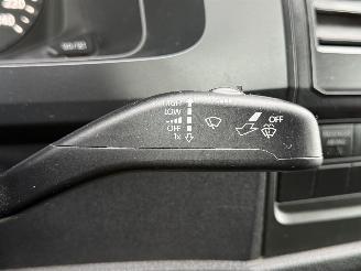 Volkswagen Transporter T5 2.0 TDI L2H1 Trendline Klima AHK Dachträger picture 24