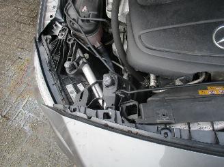 Mercedes A-klasse 160 Sport Edition Aut REST BPM 1400 EURO picture 10