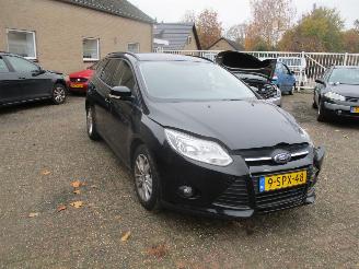 Damaged car Ford Focus 1.6 TI-VCT-Titanium Automaat 2012/1
