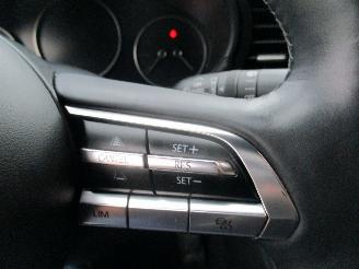 Mazda 3 2.0 SA-G Luxury Aut REST BPM 1600 EURO !!!!! picture 23