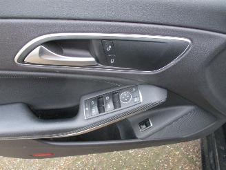 Mercedes Cla-klasse Shooting Brake 200d Prestige Automaat picture 18