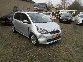 krockskadad bil auto Skoda Citigo 1.0 Grt.Fresch Airco NAP 2016/9