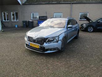 Skoda Superb Combi 1.6 TDI Ambition Bns picture 3