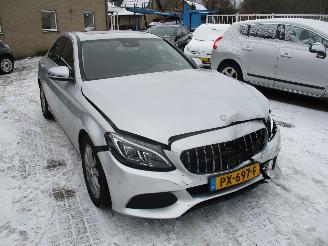 Coche accidentado Mercedes C-klasse 180 Prestige Aut REST BPM 800 EURO !!!! 2016/7