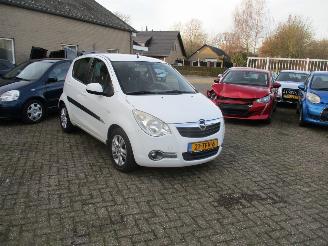 Unfallwagen Opel Agila 1.0 edition Airco NAP 2012/1