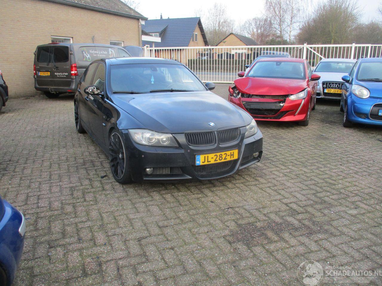 BMW 3-serie 330 i Aut