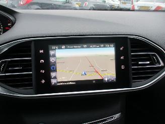 Peugeot 308 1.2 PureTech Style REST BPM 350!!! picture 19