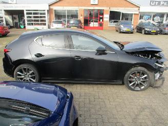 Mazda 3 2.0 SA-G Comf. Bose picture 8