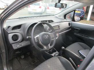 Toyota Yaris 1.0 VVT-i Now REST BPM €300,-!!! picture 22