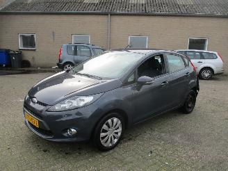 Ford Fiesta 1.25 Titanium picture 3