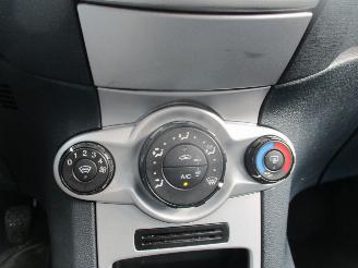Ford Fiesta 1.25 Titanium picture 25