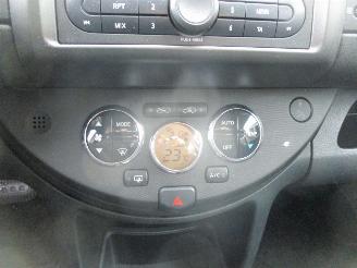 Nissan Note 1.6 Acenta picture 22