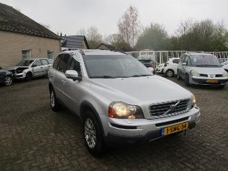 Volvo Xc-90 3.2 Momentum 4x4 7 PERSOONS!!! picture 1