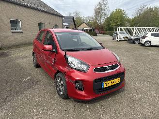 skadebil auto Kia Picanto 1.0 CVVT EcoPlusLine REST BPM €300,-!!! 2017/2