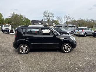 Kia Soul 1.6 X-tra picture 18