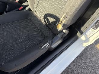 Volkswagen Up! 1.0 move up! picture 32