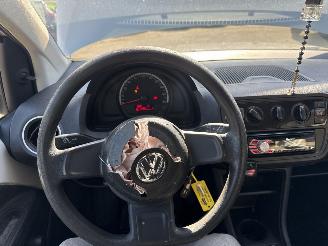 Volkswagen Up! 1.0 move up! picture 22