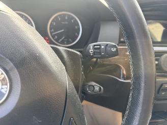 BMW 5-serie 525i Executive picture 34