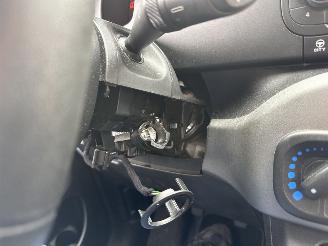 Fiat Panda 0.9 TwinAir Lounge REST BPM €300,-!!! picture 17