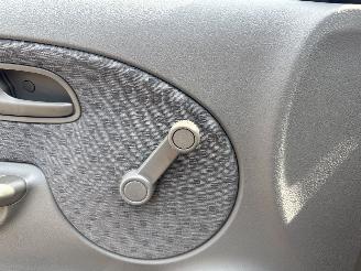 Kia Rio 1.3 RS Visto picture 25