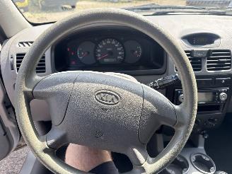 Kia Rio 1.3 RS Visto picture 19
