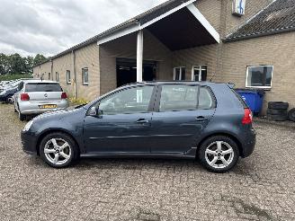 Volkswagen Golf 1.6 FSI Optive 3 GTI LOOK picture 4