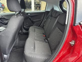 Peugeot 208 1.2 PureT. Blue Lion REST BPM €370,-!!! picture 50