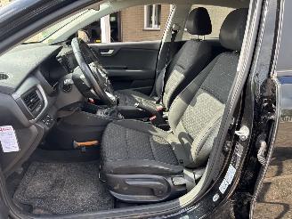 Kia Rio 1.0 TGDI ComfortPlusLine Navigator REST BPM €400,-!!! picture 31