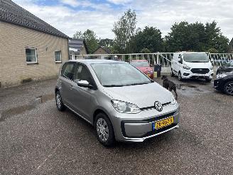 Schadeauto Volkswagen Up! 1.0 BMT Move UP! REST BPM €500,-!!! 2019/6
