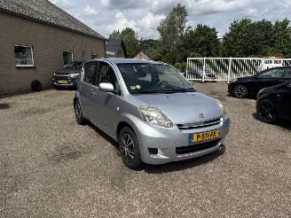 Voiture accidenté Daihatsu Sirion 1.0-12V Premium 2008/11