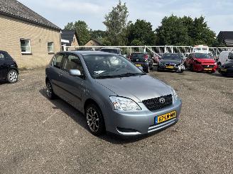 škoda osobní automobily Toyota Corolla 1.6 VVT-i L.Terra 2003/3