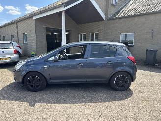 Opel Corsa 1.2-16V 111 Edition picture 4