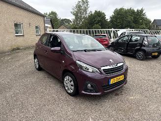 Auto incidentate Peugeot 108 1.0 e-VTi Active REST BPM €200,-!!! 2016/6