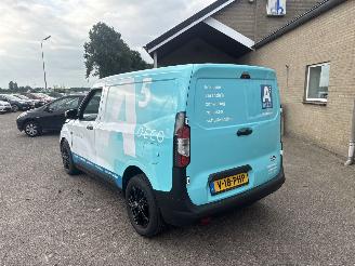 Ford Transit E-Transit Courier Trend 44 kWh picture 5