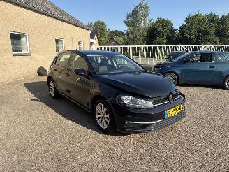 Damaged car Volkswagen Golf 1.0 TSI Comfortline AUT 2017/5