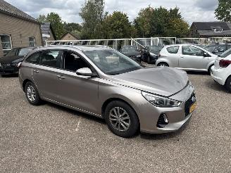 škoda osobní automobily Hyundai I-30 1.0 T-GDI i-Drive REST BPM €1000,-!!! 2018/7